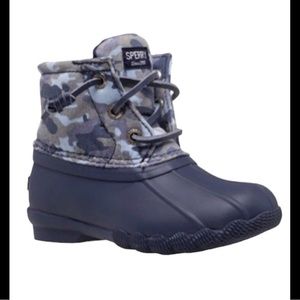 New Sperry Saltwater Water Resistant Duck Boots